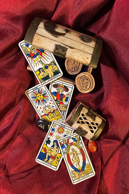 se découvrir grâce au tarot de Marseille et se transformer